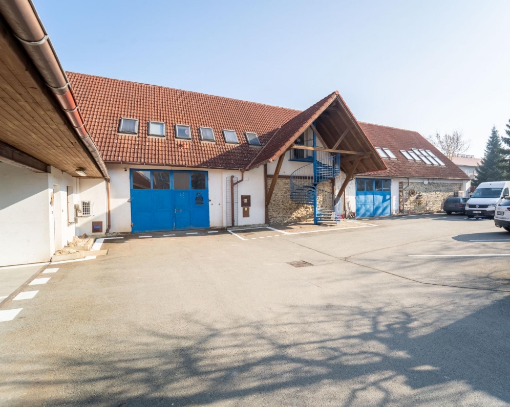 Pronájem kanceláře 9 m2 - Nymburk centrum